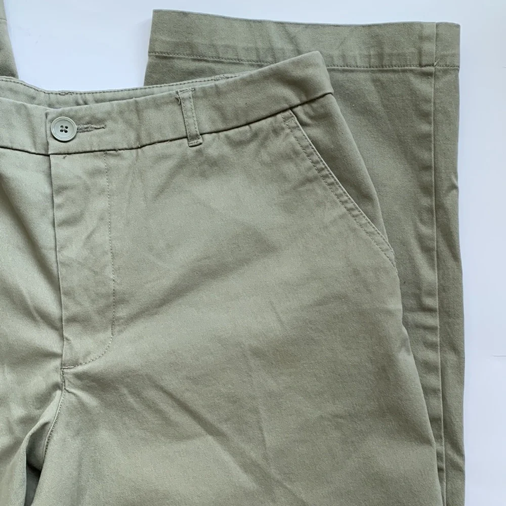 Cherokee khaki pants